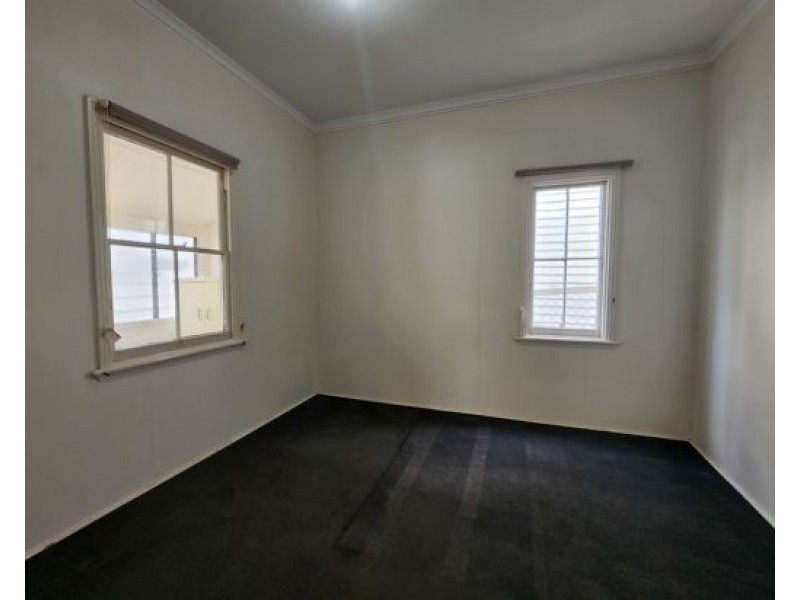 .38 WEST ST, Highgate Hill QLD 4101