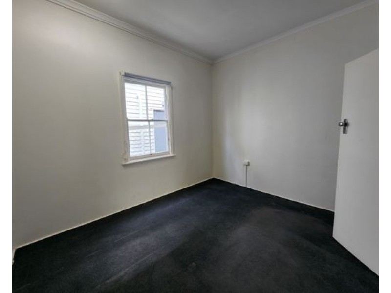 .38 WEST ST, Highgate Hill QLD 4101