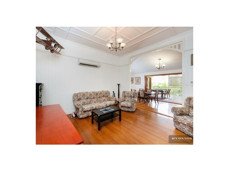 525 VULTURE STREET, East Brisbane QLD 4169