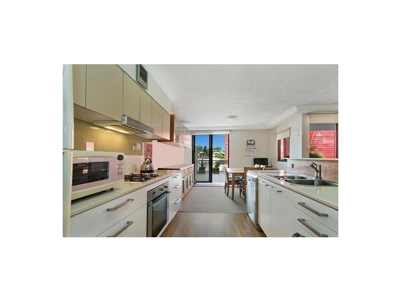 411.803 STANLEY STREET, Woolloongabba QLD 4102