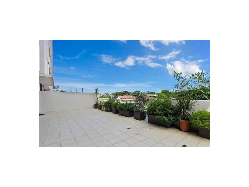 411.803 STANLEY STREET, Woolloongabba QLD 4102