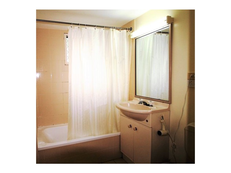 4.45 WHARF STREET, Kangaroo Point QLD 4169