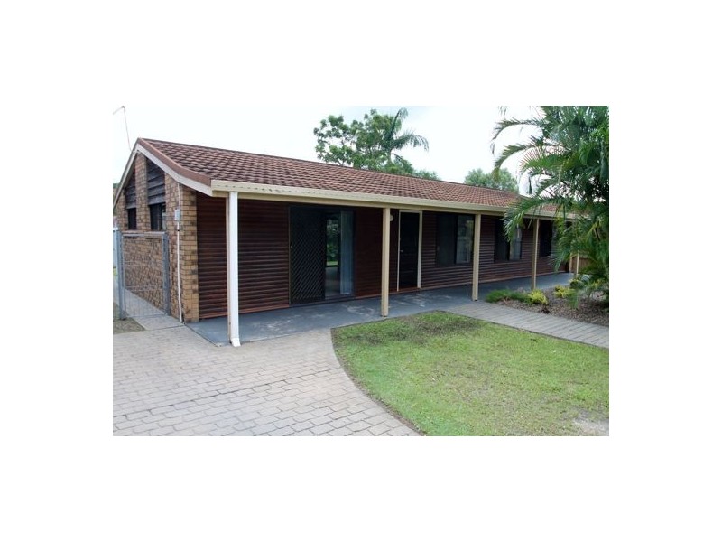 412 WINSTANLEY STREET, Carindale QLD 4152