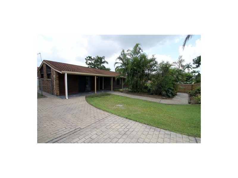 412 WINSTANLEY STREET, Carindale QLD 4152