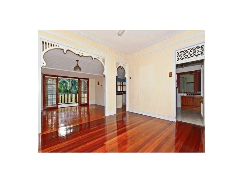 61 GEELONG STREET, East Brisbane QLD 4169