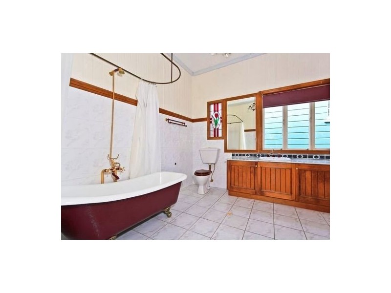 61 GEELONG STREET, East Brisbane QLD 4169