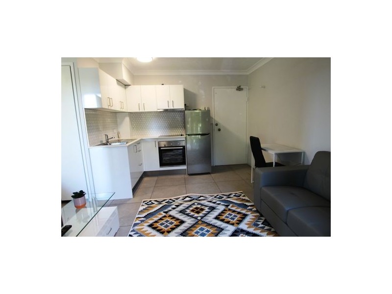 9.25 LISBURN STREET, East Brisbane QLD 4169