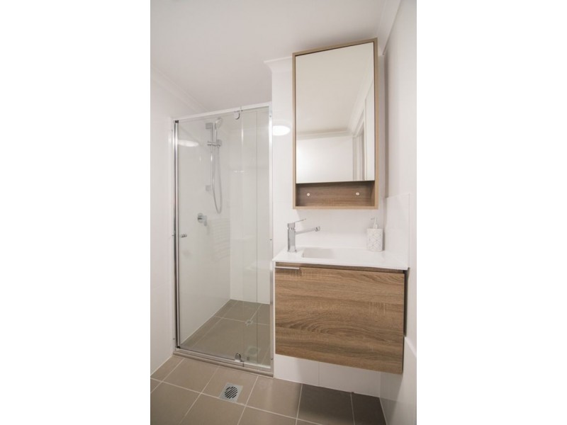 9.25 LISBURN STREET, East Brisbane QLD 4169