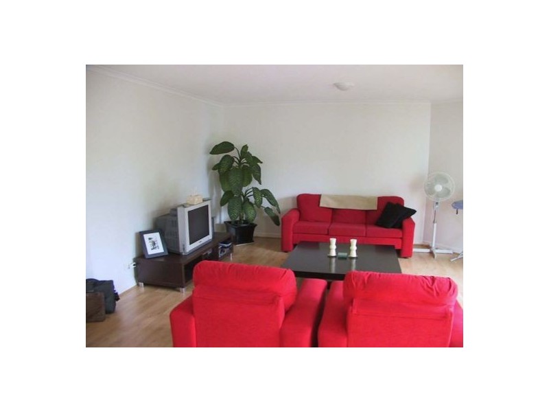 8/56 THORN STREET, Kangaroo Point QLD 4169