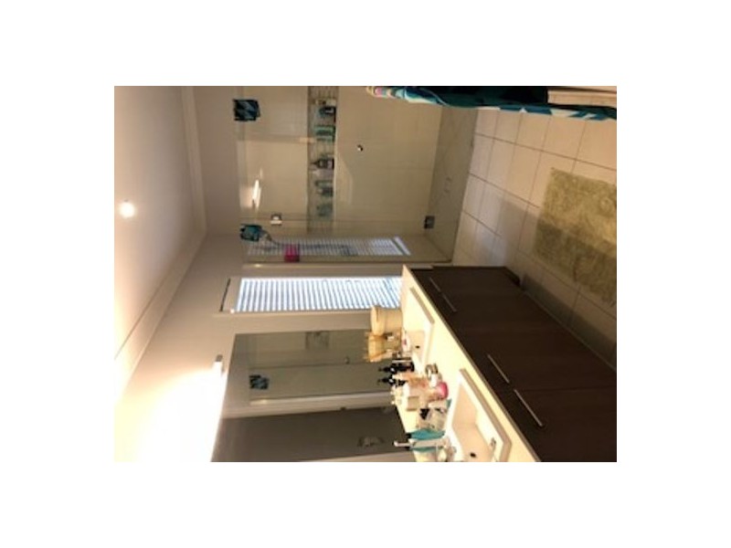 3 McGrath Court, Moggill QLD 4070