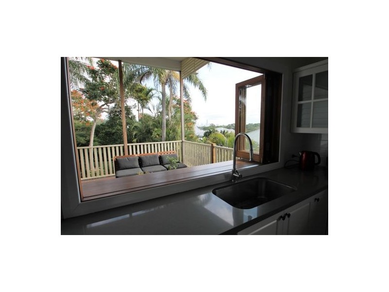 55. Carranya St, Camp Hill QLD 4152