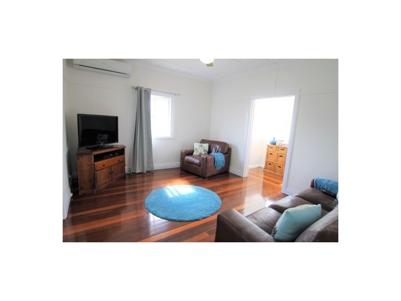 55. Carranya St, Camp Hill QLD 4152