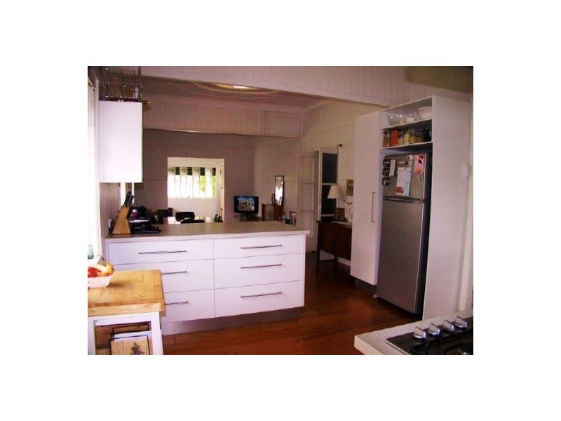 .26 GEERA STREET, Coorparoo QLD 4151