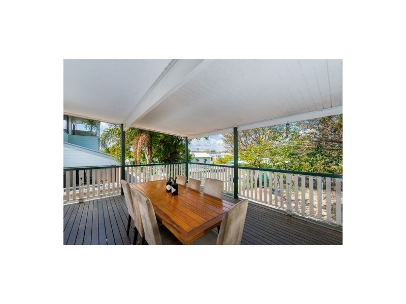 8 PHIPPS STREET, East Brisbane QLD 4169