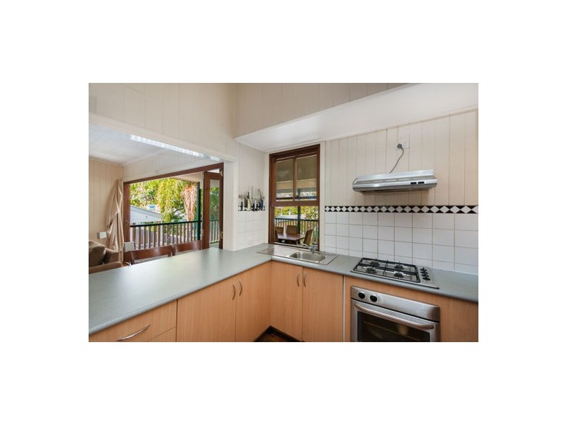 8 PHIPPS STREET, East Brisbane QLD 4169