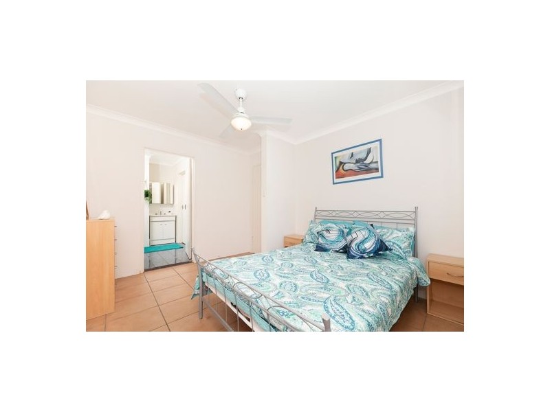 11/45 THORN STREET, Kangaroo Point QLD 4169