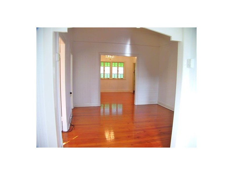 2a DIDSBURY STREET, East Brisbane QLD 4169