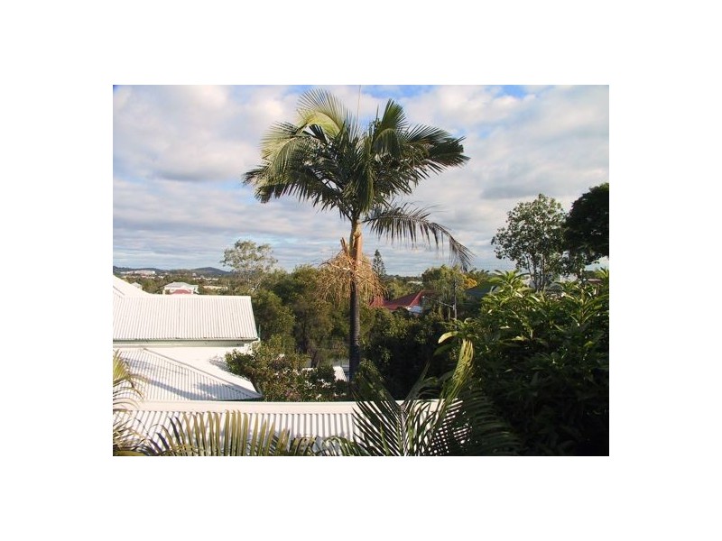 2a DIDSBURY STREET, East Brisbane QLD 4169