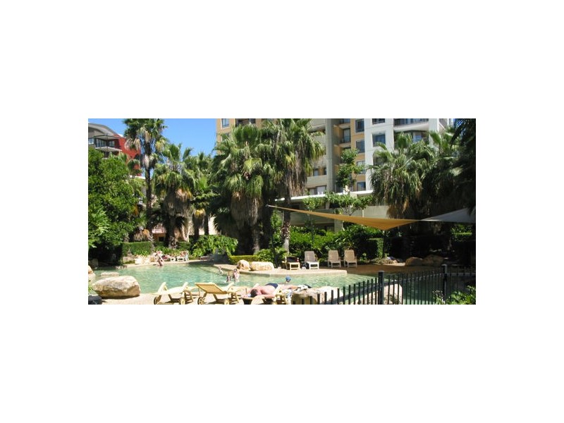 3006.56 WHARF STREET, Kangaroo Point QLD 4169