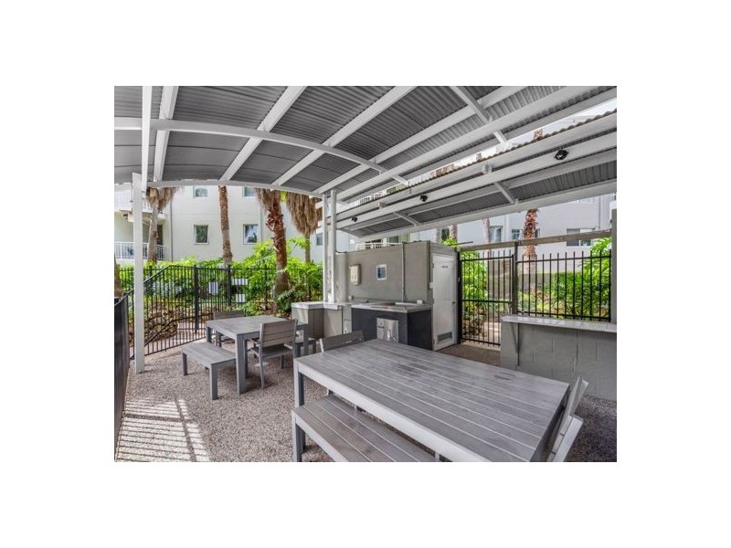 3006.56 WHARF STREET, Kangaroo Point QLD 4169
