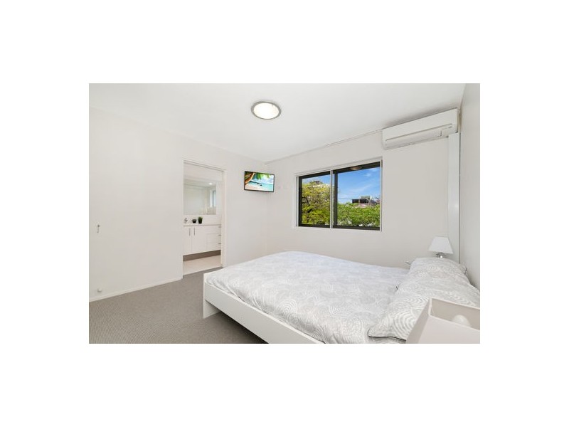 4/245 MAIN STREET, Kangaroo Point QLD 4169