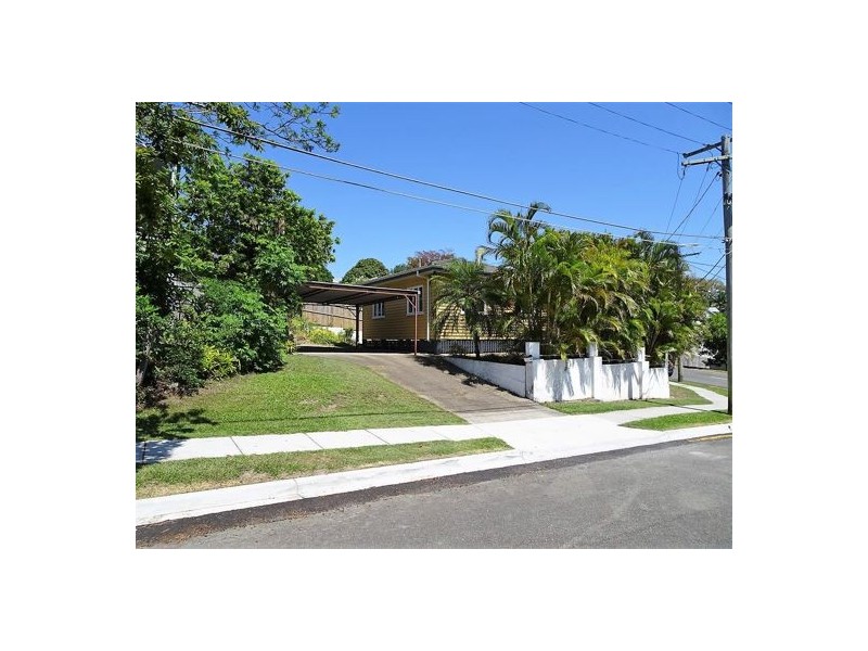 46 RAILWAY PARADE, Norman Park QLD 4170