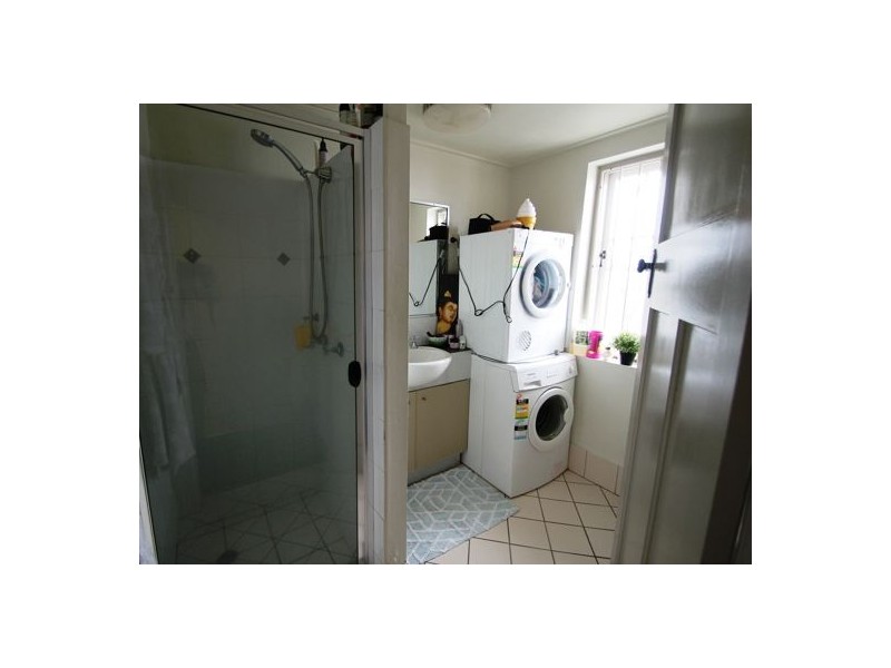 1.29 OVEREND STREET, East Brisbane QLD 4169