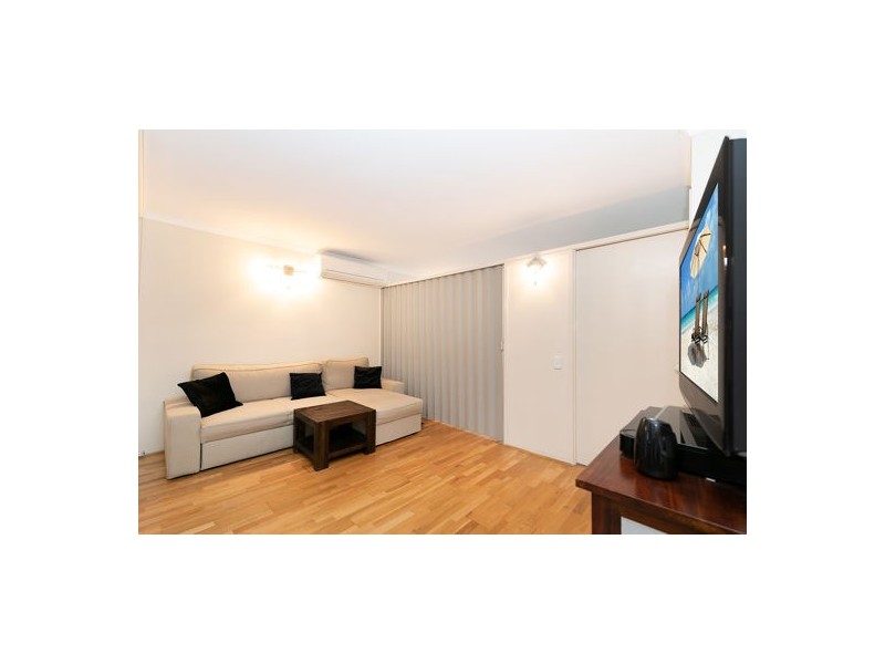 16/23 QUINTON ST, Kangaroo Point QLD 4169