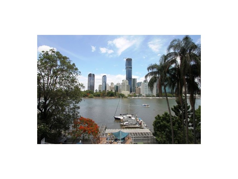 24/355 MAIN STREET, Kangaroo Point QLD 4169