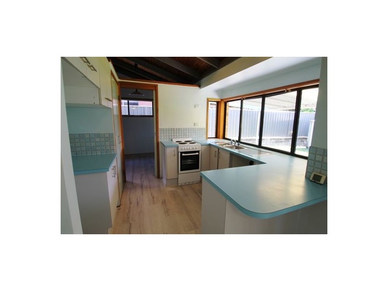 .412 WINSTANLEY STREET, Carindale QLD 4152