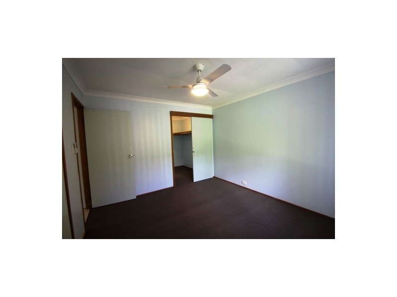.412 WINSTANLEY STREET, Carindale QLD 4152