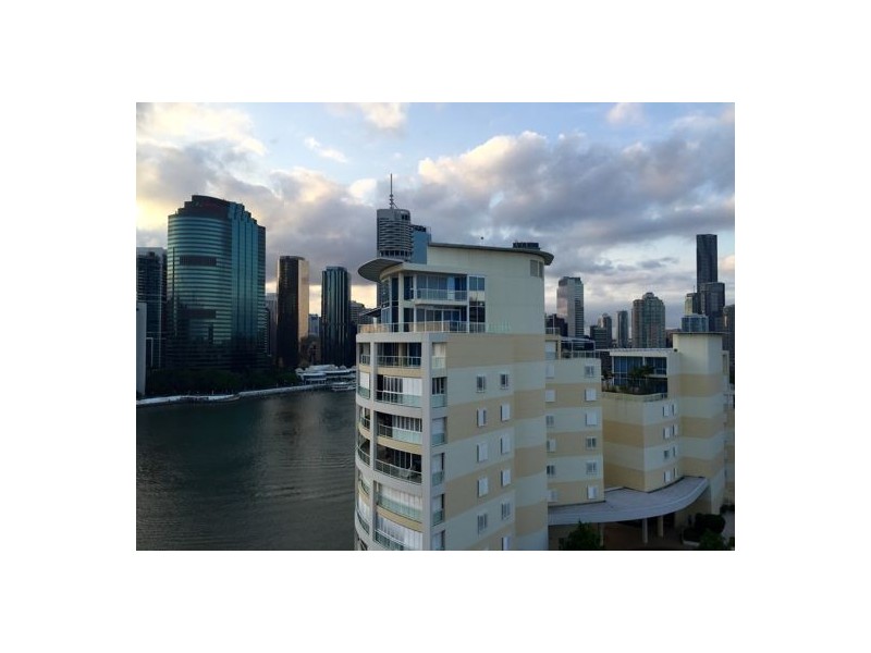701.355 MAIN STREET, Kangaroo Point QLD 4169