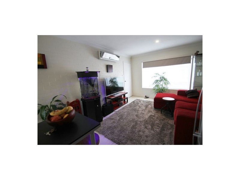 7.32 CLARENDON ST, East Brisbane QLD 4169