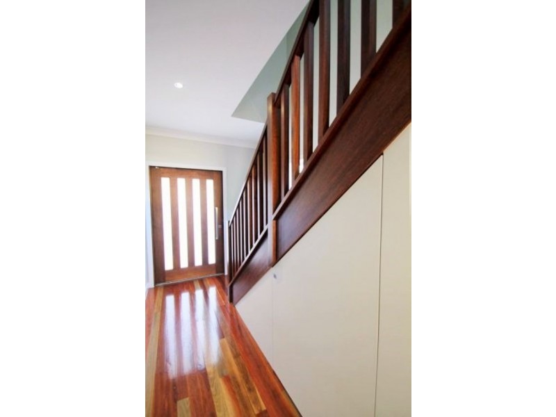 66. KINGFISHER LNE, East Brisbane QLD 4169