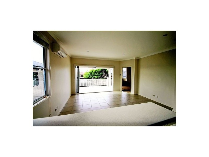 18. NOELA STREET, Coorparoo QLD 4151