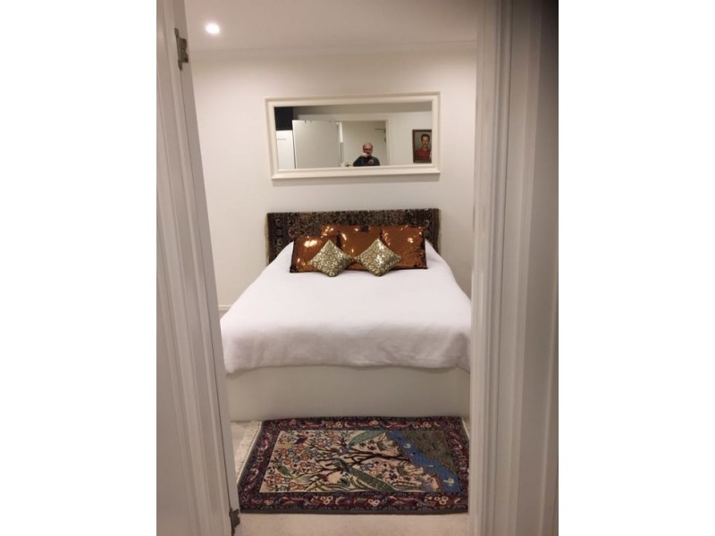 23/10 Goodwin St, Kangaroo Point QLD 4169