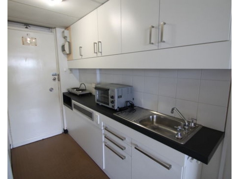 705.355 MAIN STREET, Kangaroo Point QLD 4169