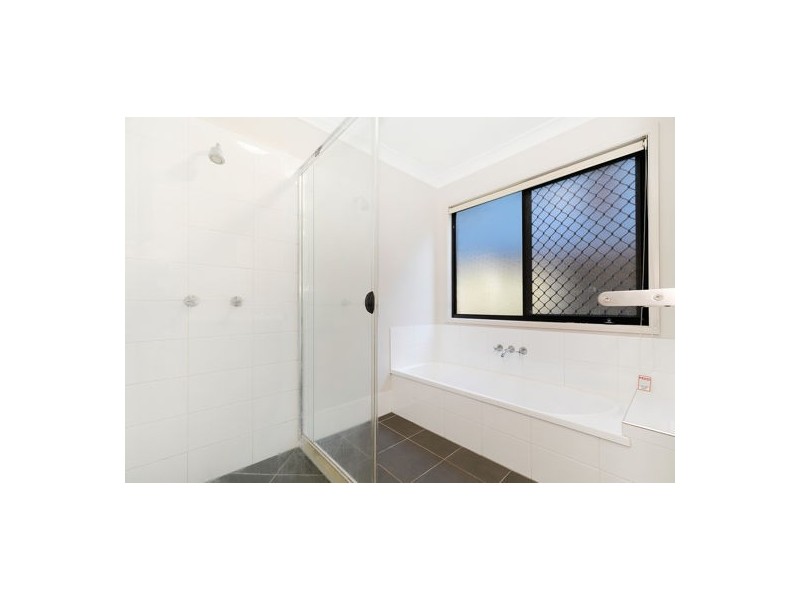 29 Dodwell Street, Holland Park West QLD 4121