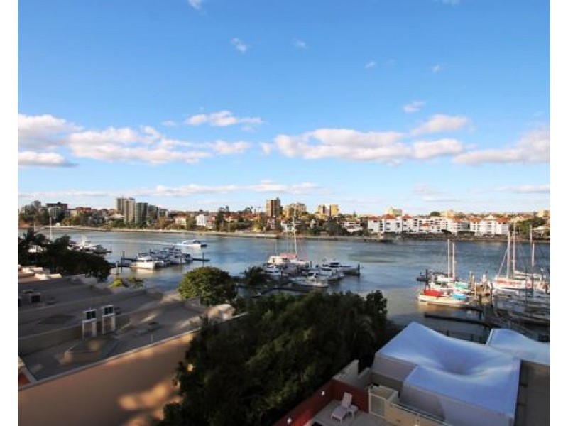 411/44 FERRY STREET, Kangaroo Point QLD 4169