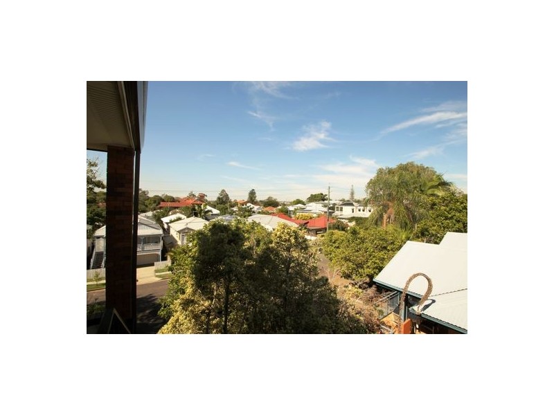 6.32 CLARENDON STREET, East Brisbane QLD 4169