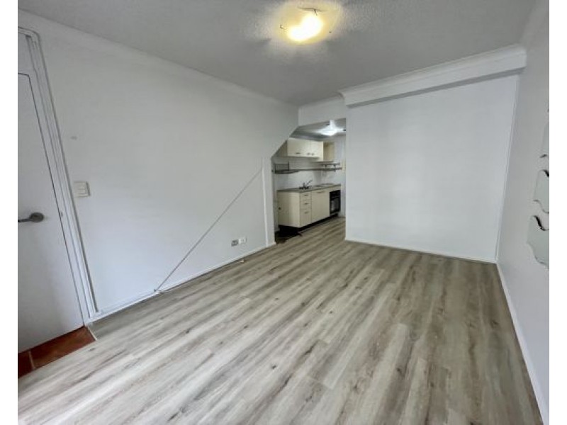 25/23 EDMONSTONE ST, South Brisbane QLD 4101