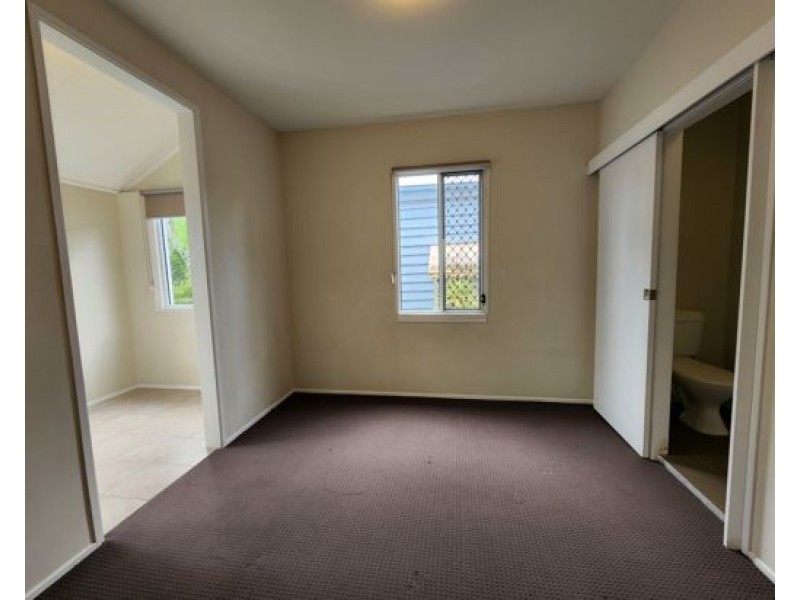 1/30 FISHER STREET, East Brisbane QLD 4169