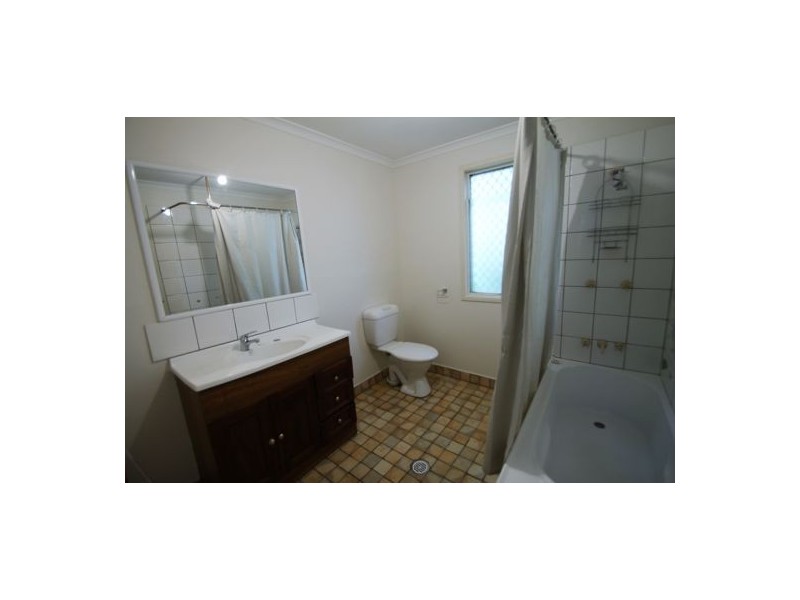 806b WYNNUM RD, Cannon Hill QLD 4170