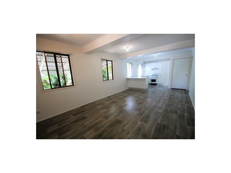 806b WYNNUM RD, Cannon Hill QLD 4170