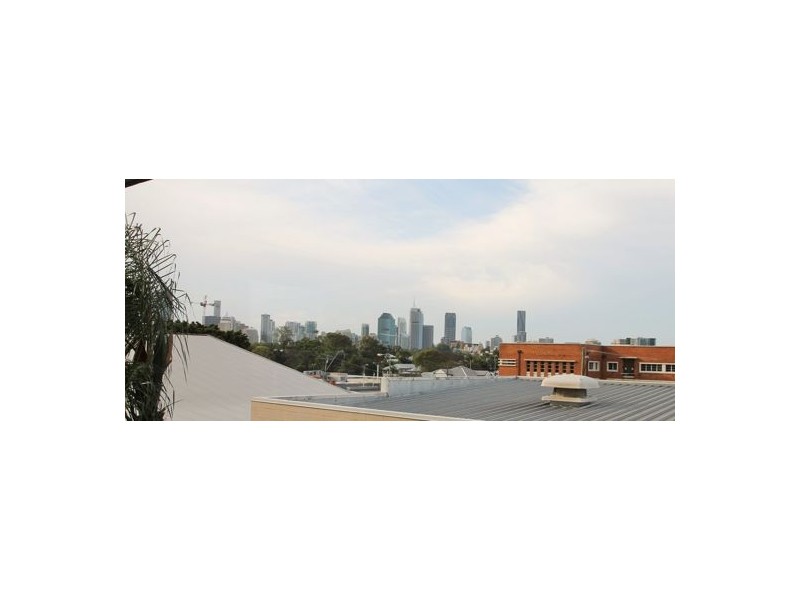 8/20 POTTS STREET, East Brisbane QLD 4169