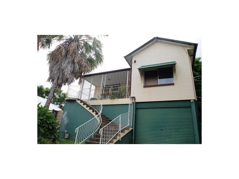 25 ELFIN ST, East Brisbane QLD 4169