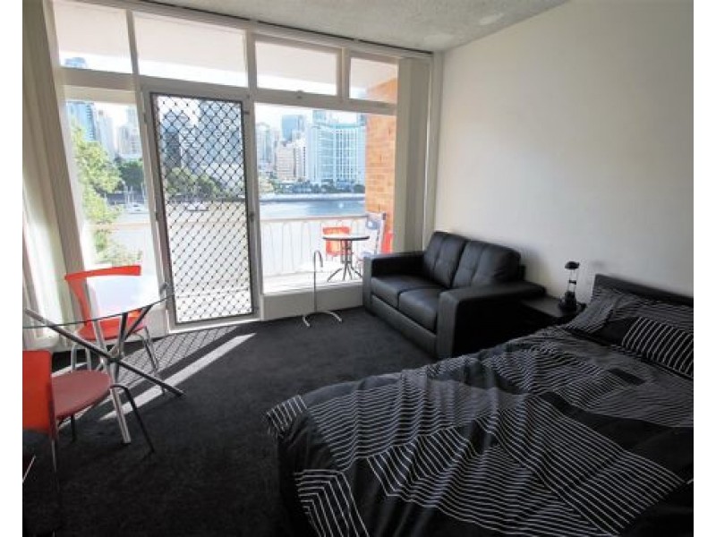 46/355 MAIN STREET, Kangaroo Point QLD 4169