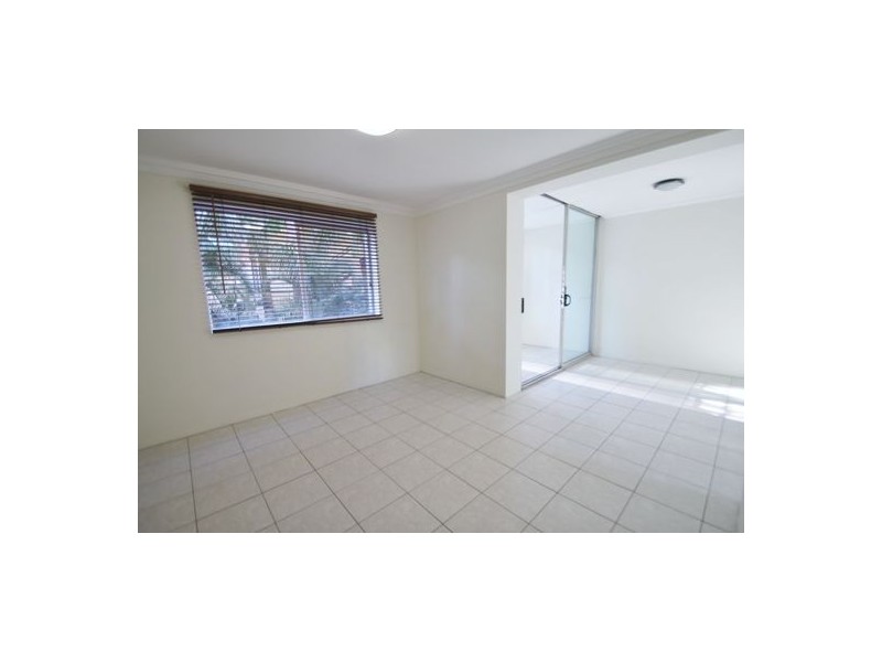 6.53 THORN STREET, Kangaroo Point QLD 4169