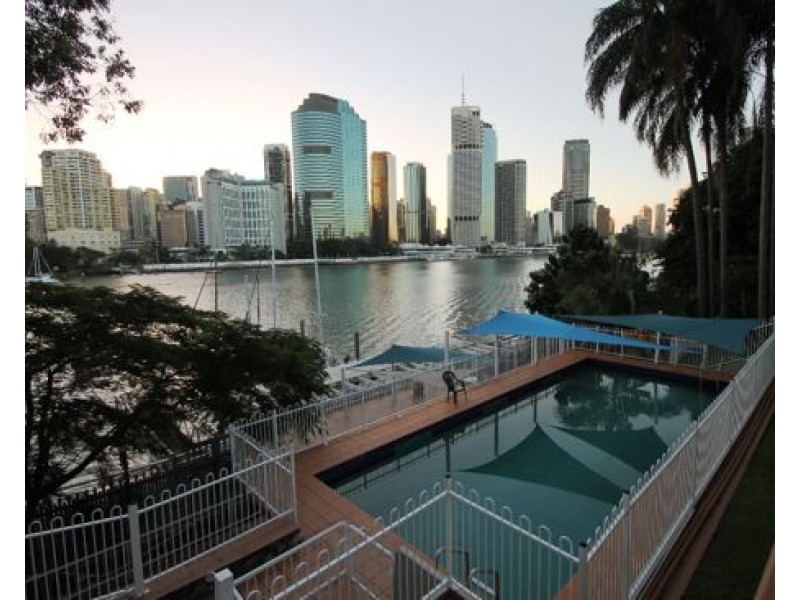 608.355 MAIN STREET, Kangaroo Point QLD 4169