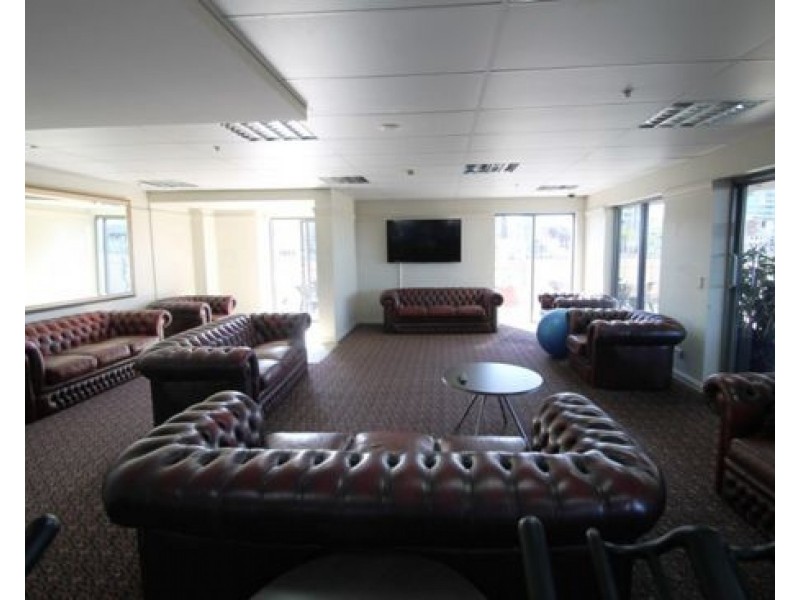 916.9 CASTLEBAR ST, Kangaroo Point QLD 4169